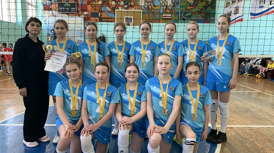 Полевские волейболистки снова лучшие!