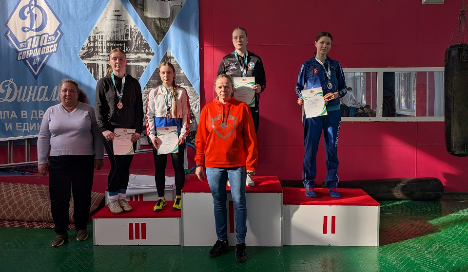 Полевские фехтовальщицы вновь отлично выступили