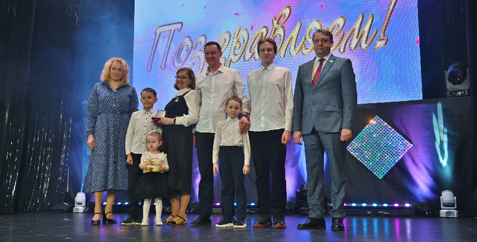 Прекрасный концерт для мам прошел в Полевском