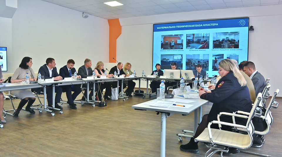 Полевской стал площадкой для регионального совета