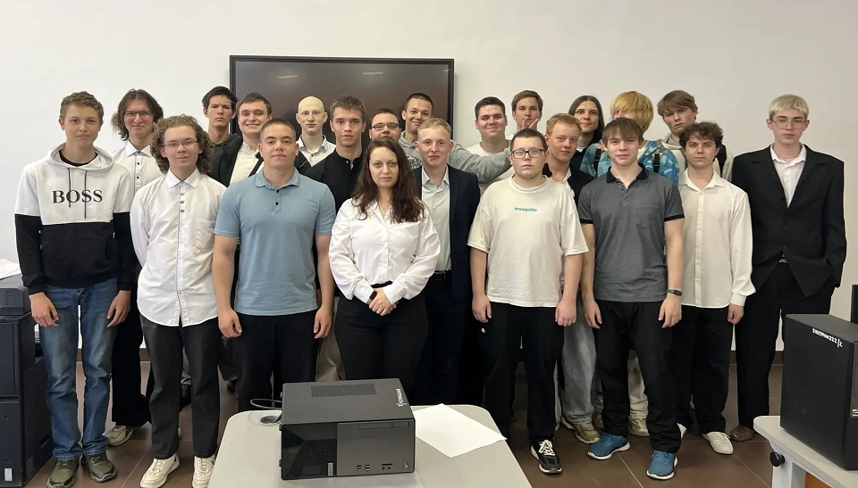 В ПМТ успешно защитились гидравлики