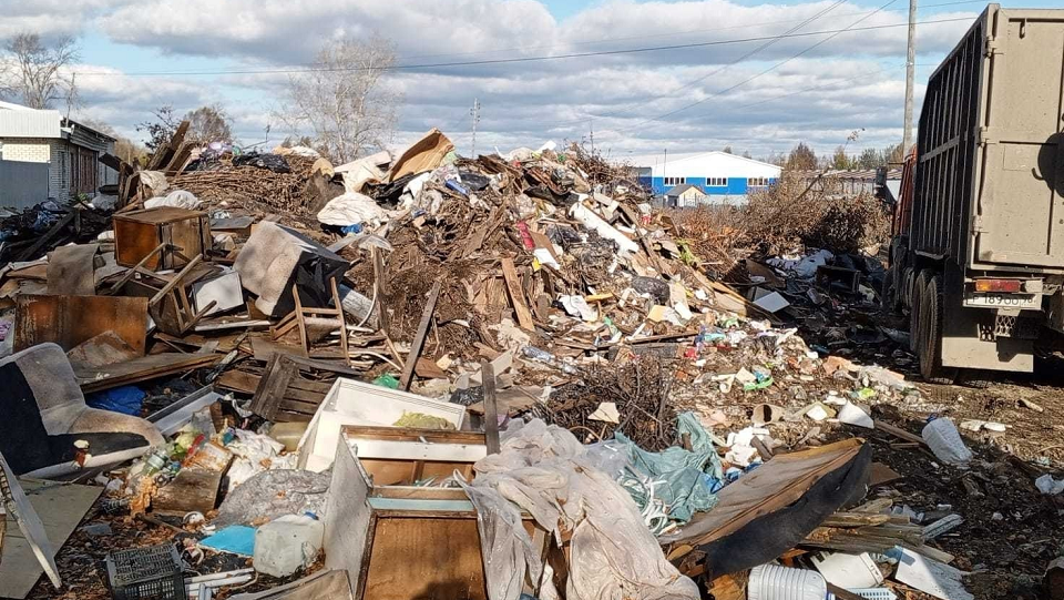 Свалку на полевских улицах ликвидировали за бюджетный миллион. Убрали 266 тонн мусора