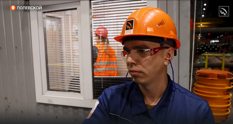 Поэзия и металлургия совместимы, говорит Георгий Кобяков