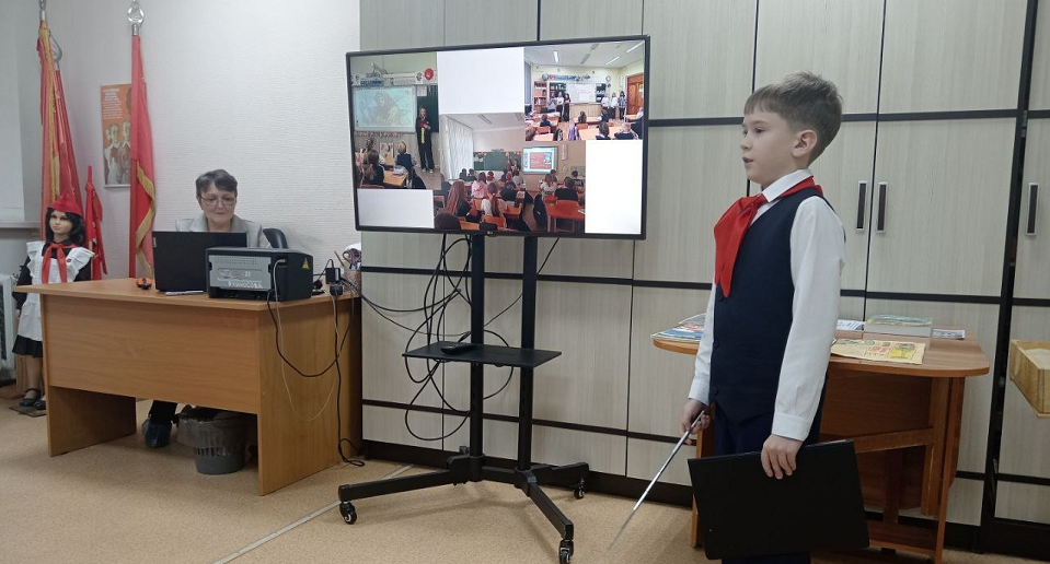 Поздравляем юных полевских экскурсоводов!