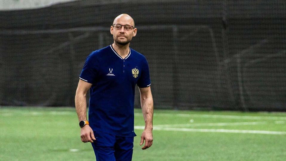 Тренер из Полевского отмечен всероссийским футбольным союзом