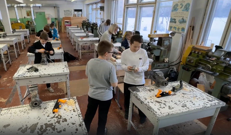 Юным мастеровым - новую мастерскую! В лицее "Интеллект" обновился кабинет технологии