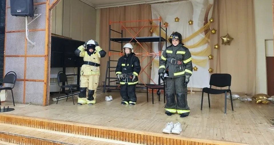 В Полевском прошел муниципальный слет Дружин юных пожарных