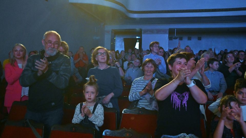 DSC_8395 (960x540).jpg DSC_8395 (960x540).jpg