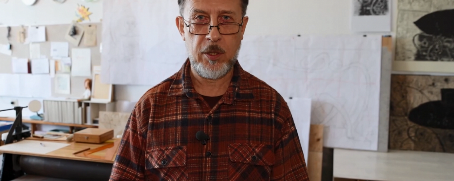 О творчестве рассказывает Владимир Зуев, художник-график